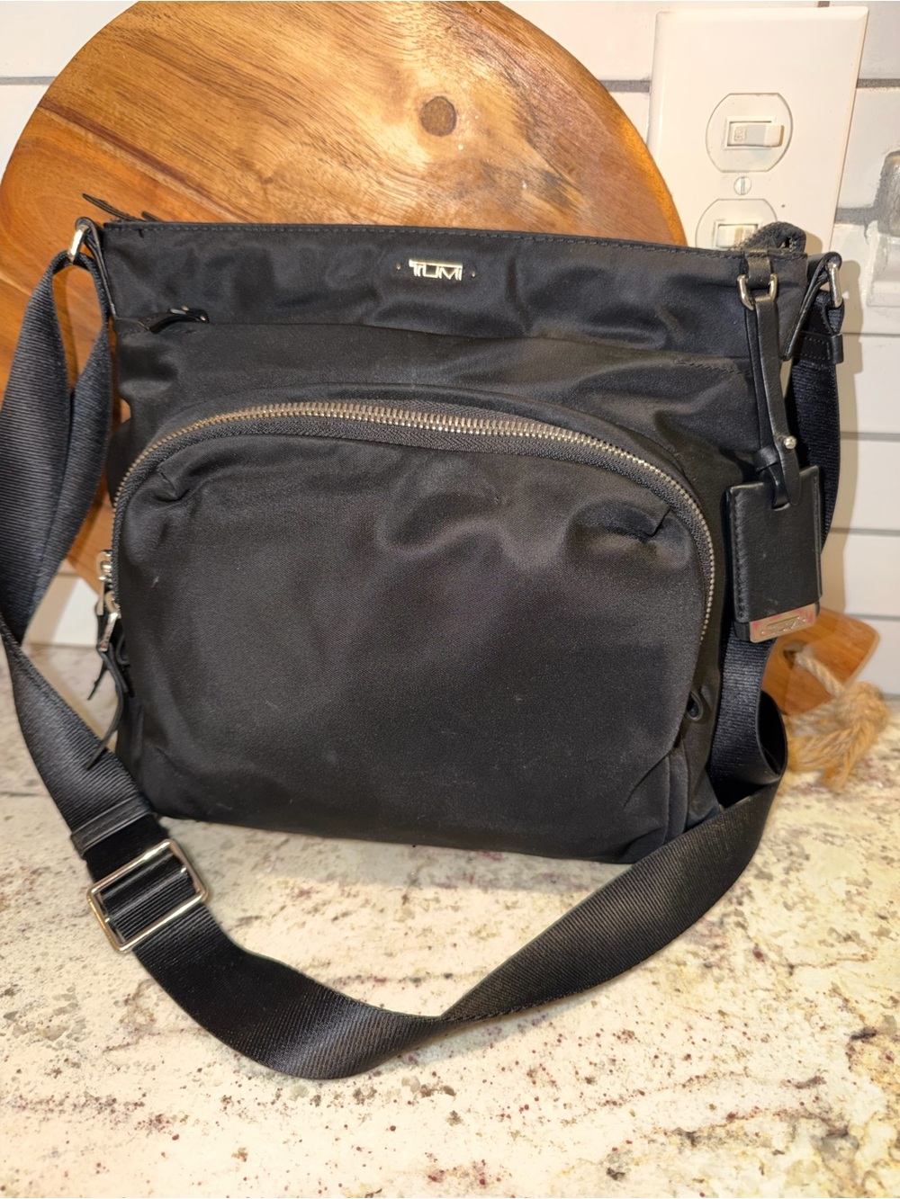 Tumi Voyageur Crossbody Shoulder Bag Black Nylon 10’ Travel EUC